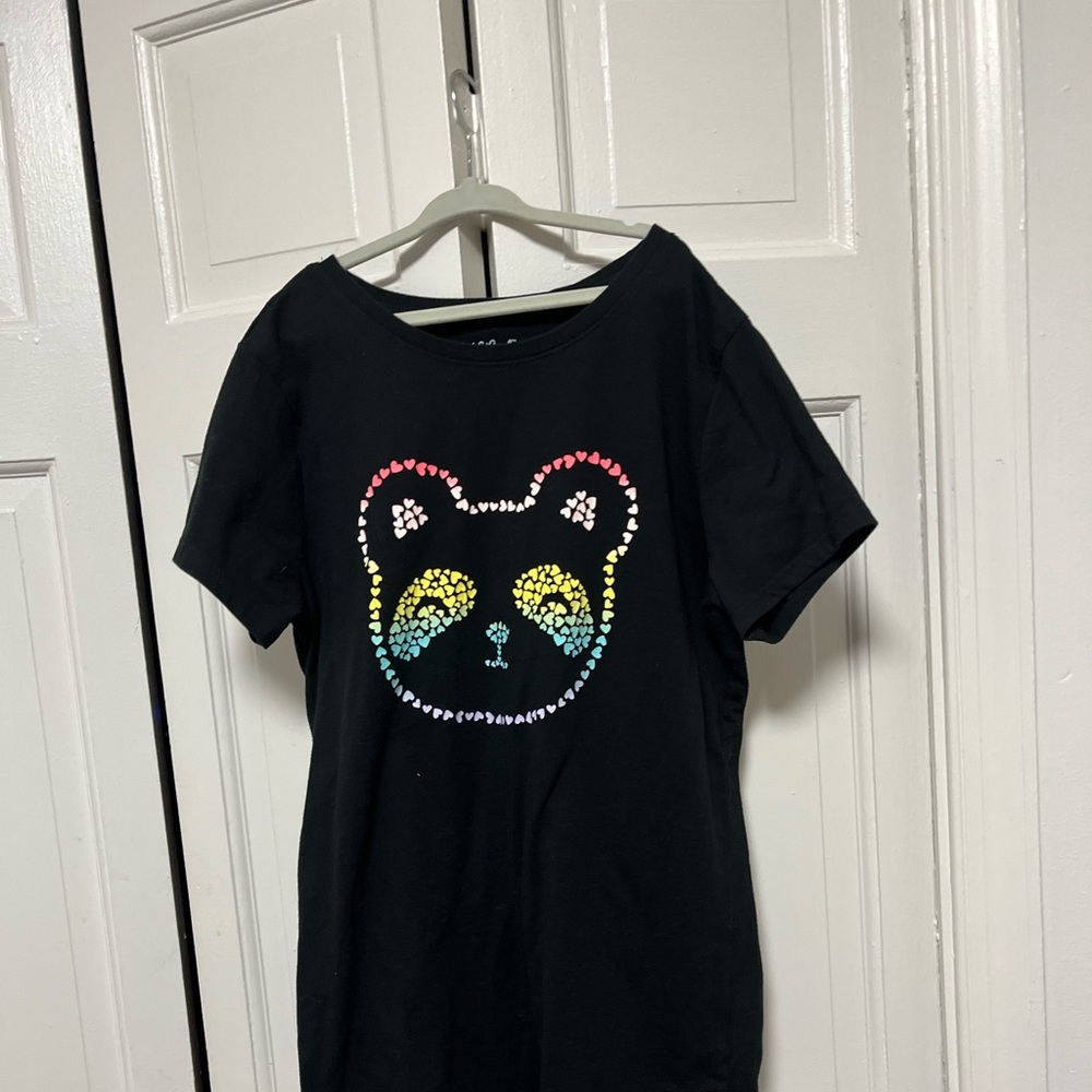 Cat & Jack graphic T-shirt